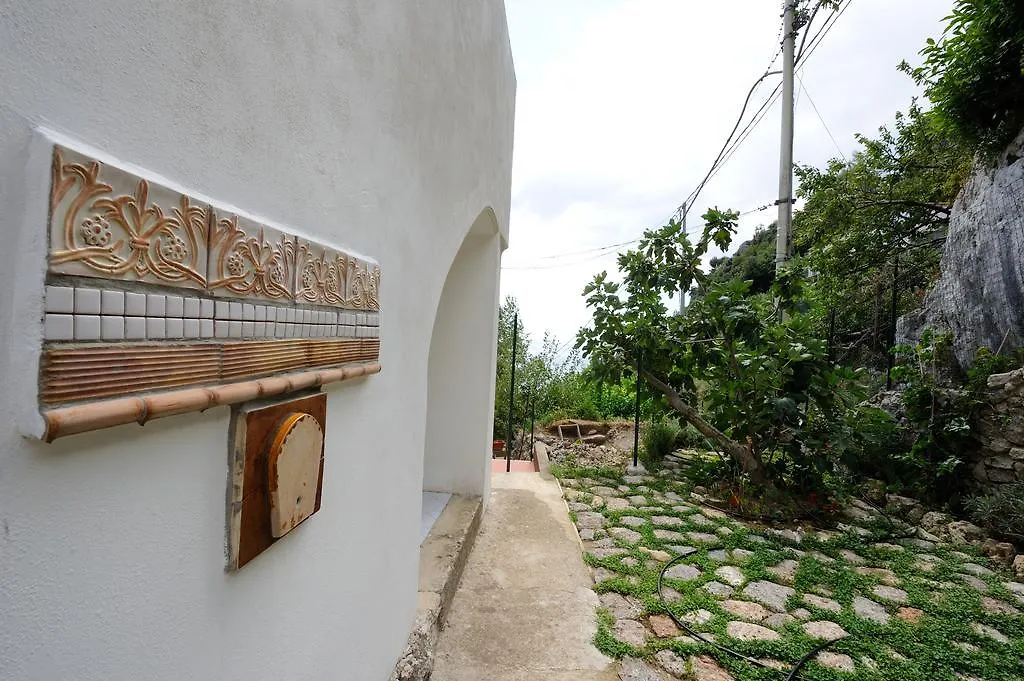 Tenuta Mamma Carmela Amalfi